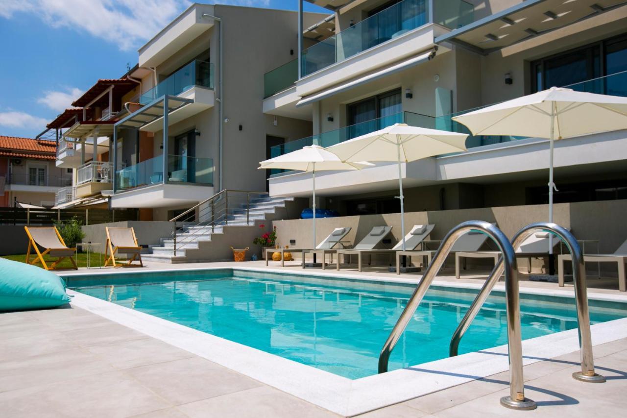 Arodo Suites Nea Iraklitsa Exterior foto