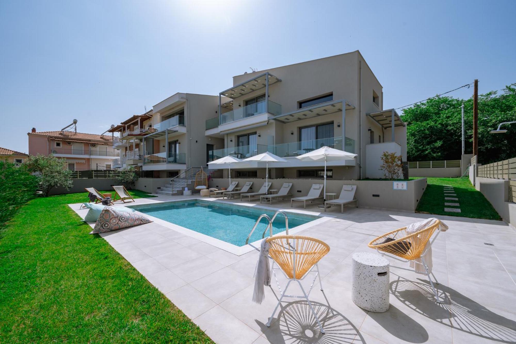 Arodo Suites Nea Iraklitsa Exterior foto