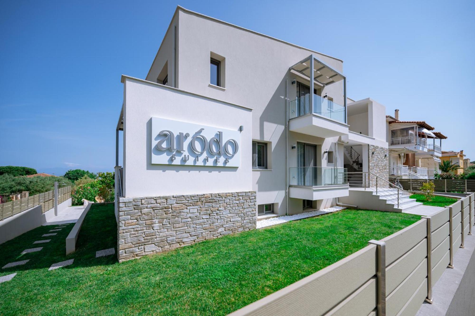Arodo Suites Nea Iraklitsa Exterior foto