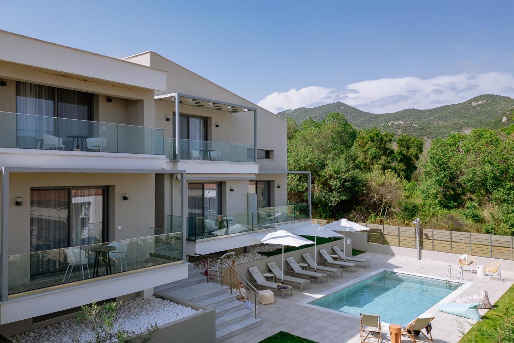 Arodo Suites Nea Iraklitsa Exterior foto